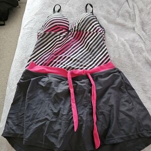 Swimsuit tankini